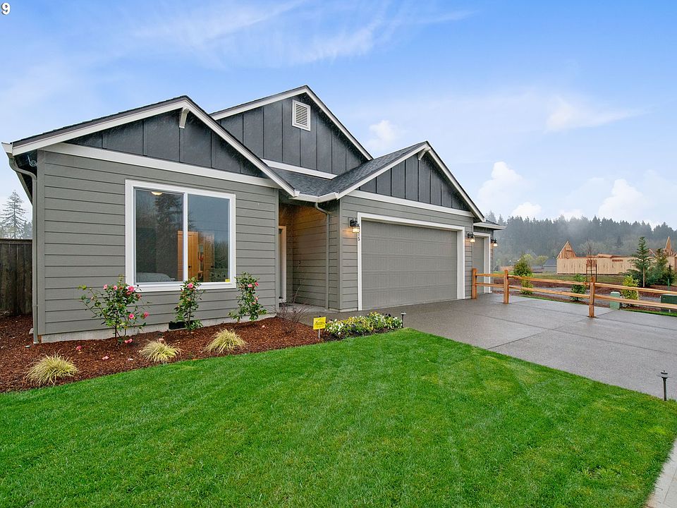 1st image of 1006 NE 12th Cir #Lt23