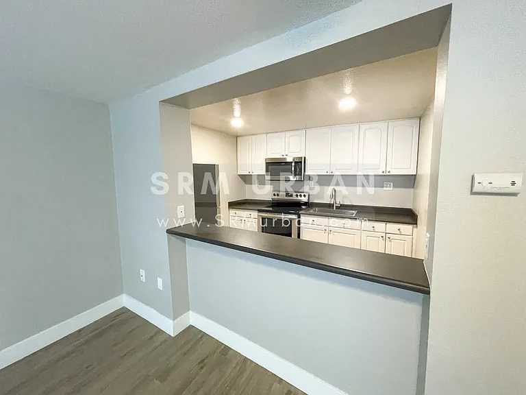 4318 Meade Ave #13 — Photo 3