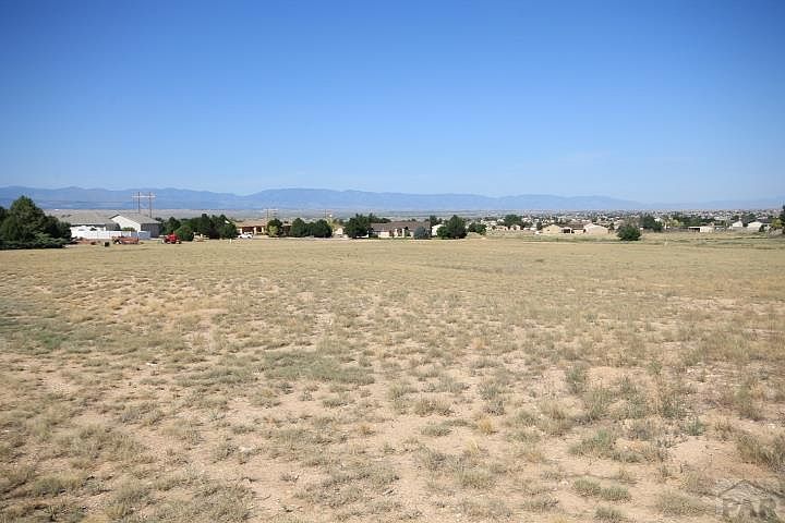 1st image of 1087 S Lion Dr