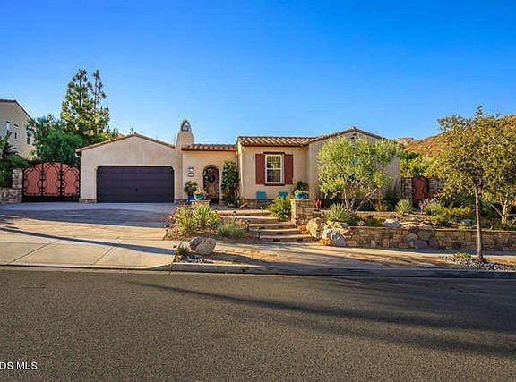 5327 Via Rincon Newbury Park-small-017-0