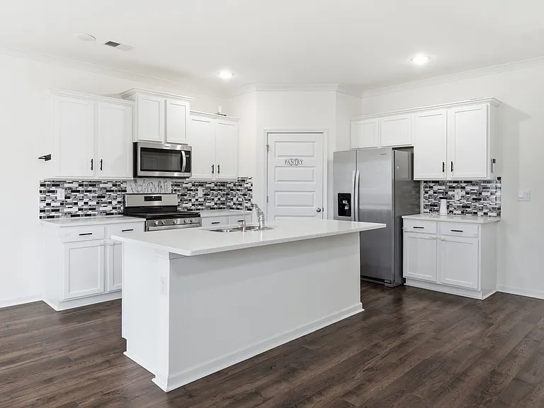 3369 English Elm Way — Photo 13