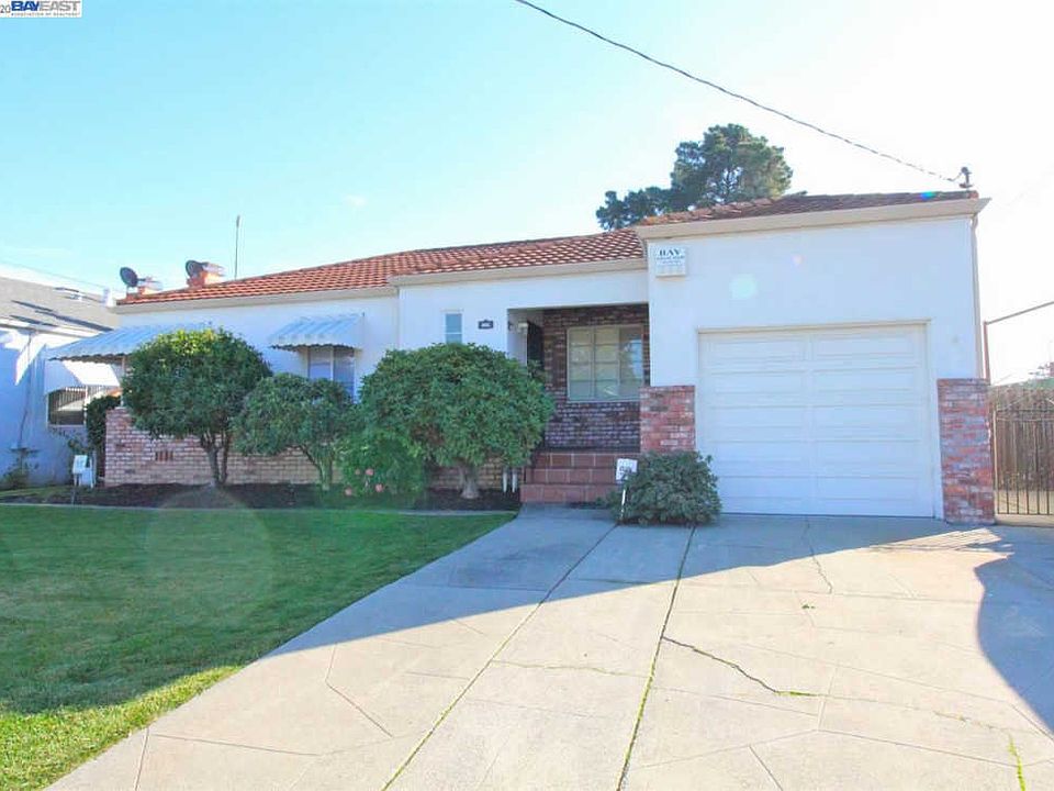 1st image of 285 Elsie Ave