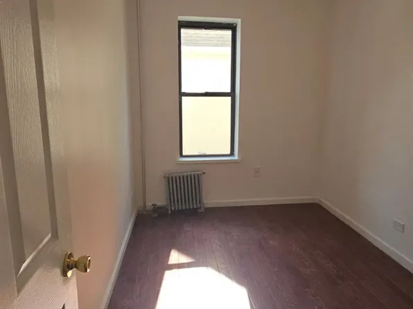 76 Bay 23rd St #B2, Brooklyn, NY 11214