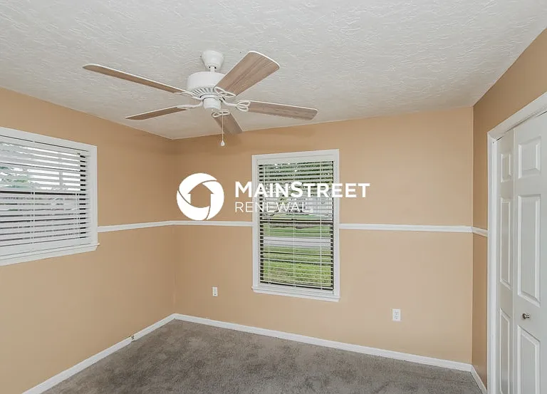 798 Pampas St NW — Photo 10