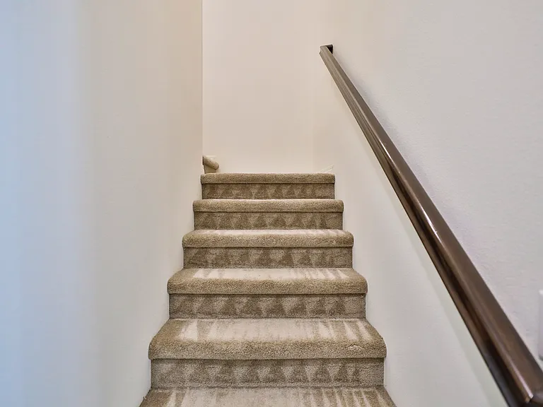7070 Montecito Ln — Photo 21