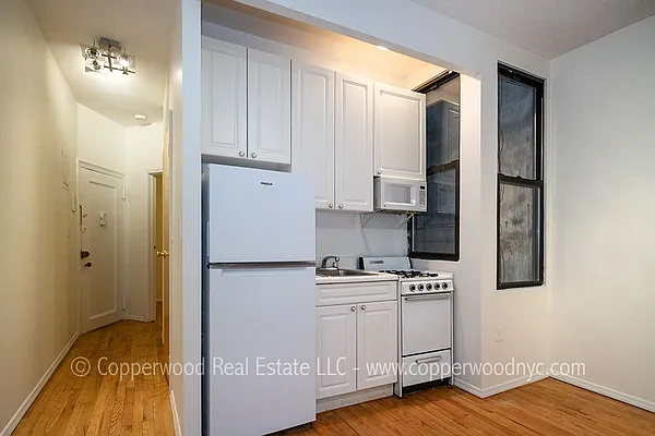 Rented by Copperwood Real Estate | media 22