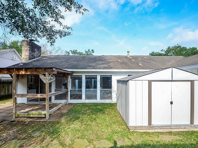 15815 Boulder Oaks Dr — Photo 4