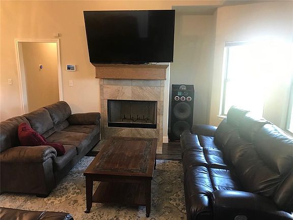 5th image of 7526 Salerno Ct