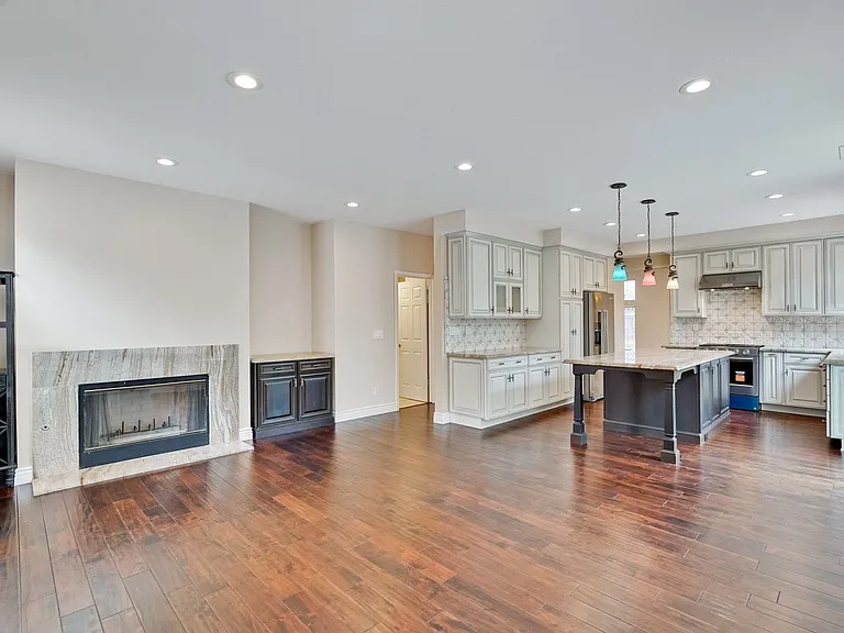 1907 Fumia Pl — Photo 8