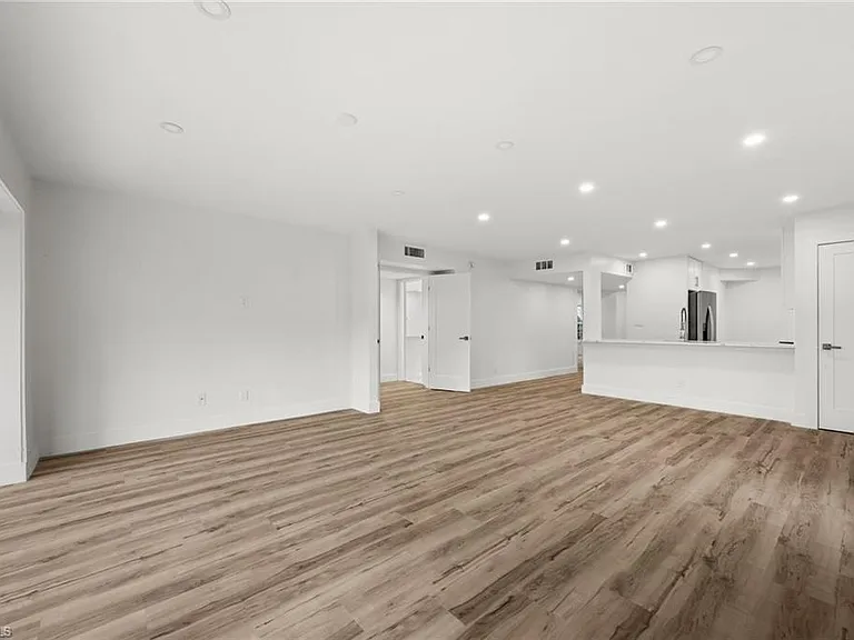 1200 Misty Pines Cir #C-101 — Photo 11