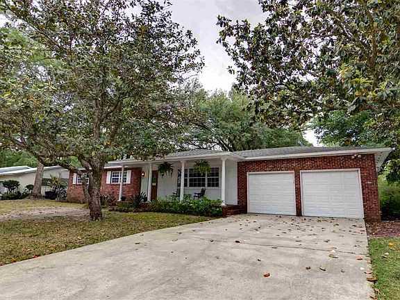 5th image of 4421 NW 16th Pl