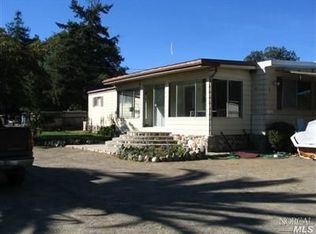 400 Lees Rd, Redwood Valley, CA 95470