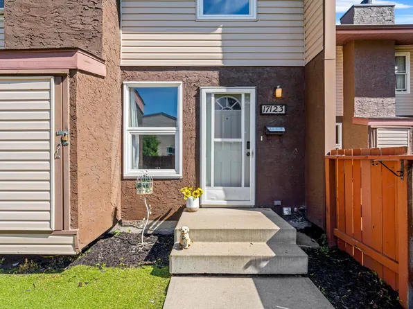 17123 109th St NW, Edmonton, AB T5X 3E2