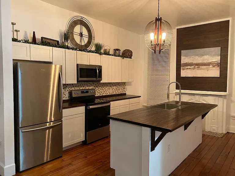 Update Kitchen, Custom Counter Top & Tile, Stainless Steel Appliances