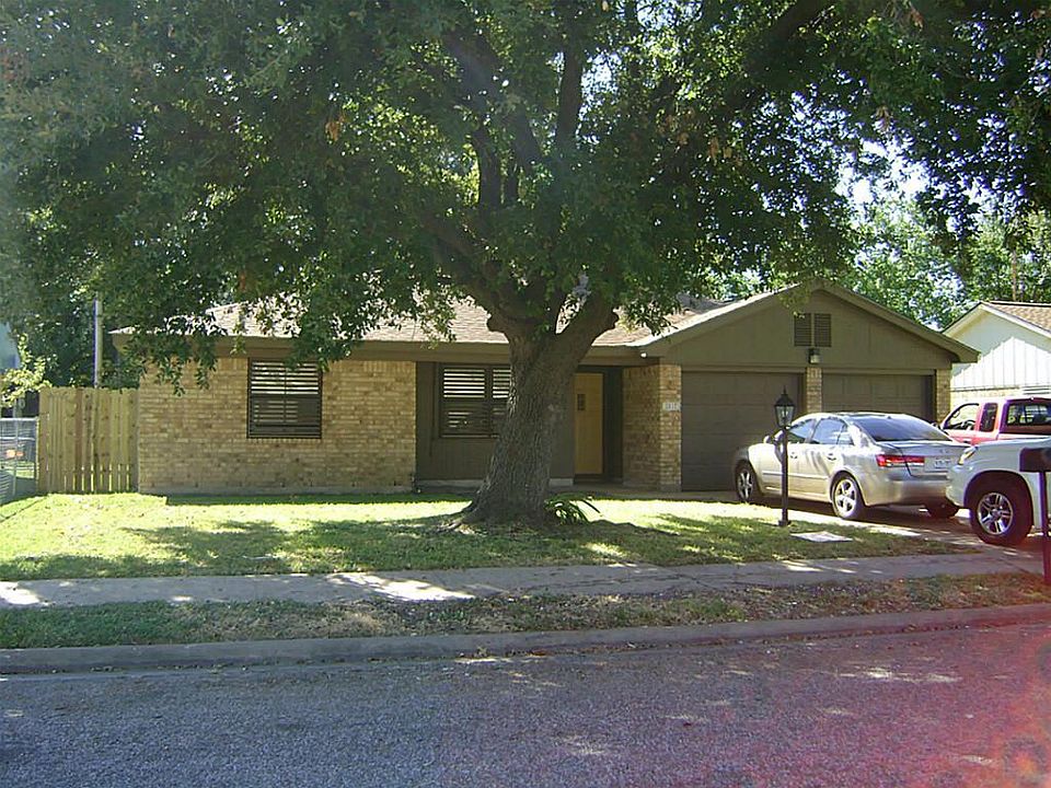1st image of 2817 3rd Ave N