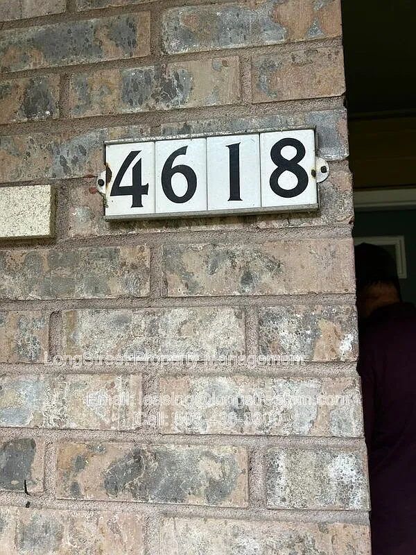 1 bed, 1.0 bath, 600 sqft, $1,395 — Photo 2