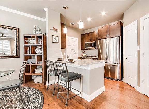 5th image of 3300 Forest Creek Dr APT 37