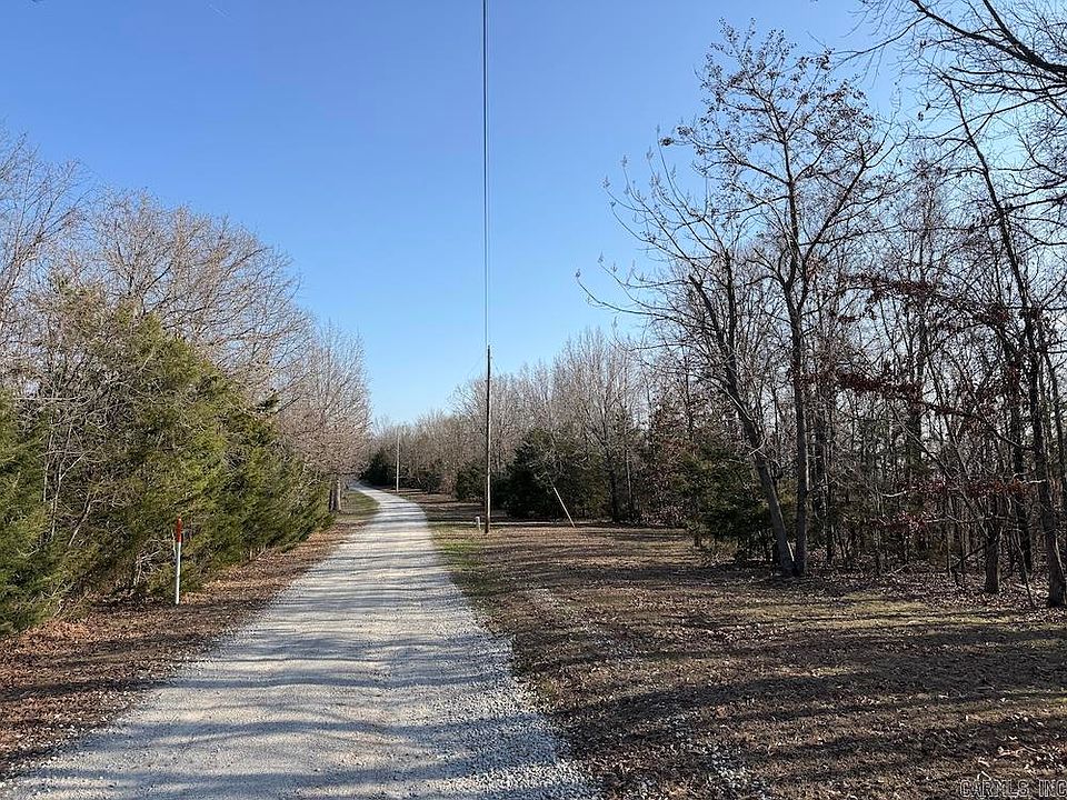 1st image of Pecks Dr N