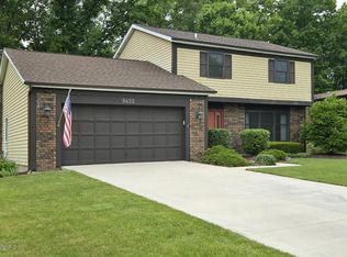 9422 Treetop Dr, Galesburg, MI 49053