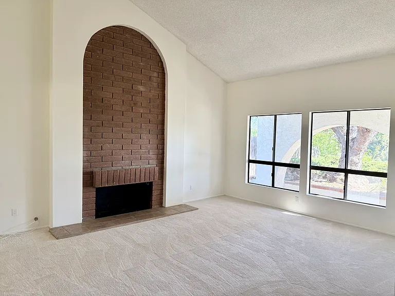 4356 Cartesian Cir — Photo 6
