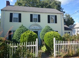 87 Oakmere St, West Roxbury, MA 02132