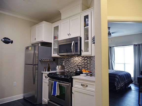 3rd image of 4554 Glenwick Ln APT 3306