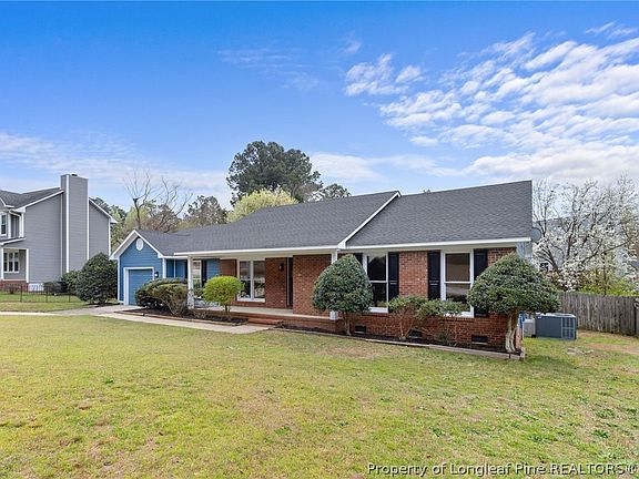 3rd image of 5551 Linkwood Dr