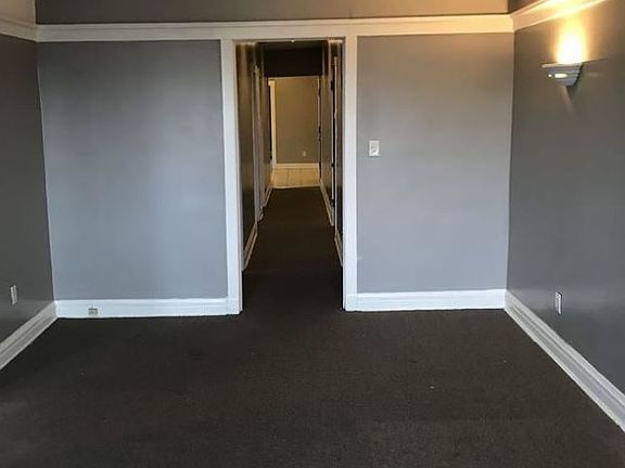 3rd image of 4548 S King Dr APT 3