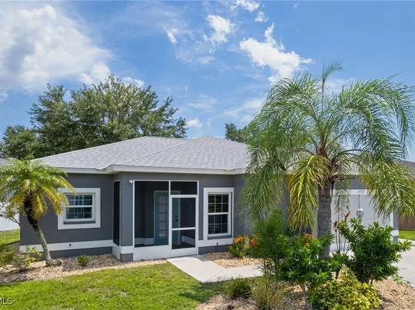 10700 Pearl Bay Cir, Estero, FL 33928