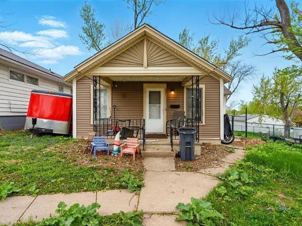 1116 21st Ave SW, Cedar Rapids, IA 52404