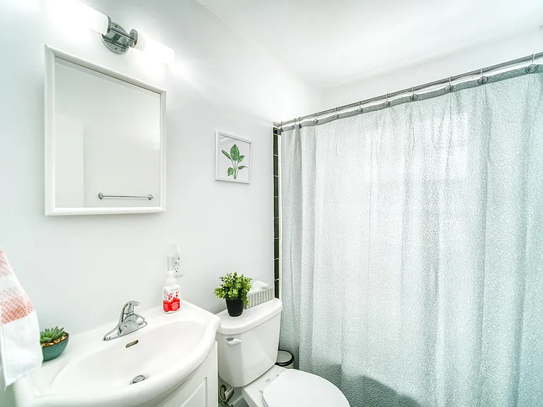 1066 Tower Rd — Photo 37