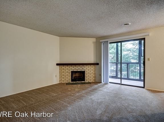4th image of 270 SE Barrington Dr #206