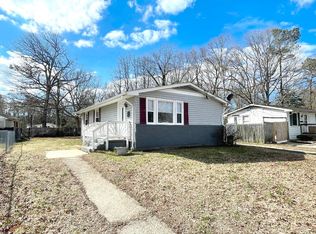 47463 Southampton Dr, Lexington Park, MD 20653