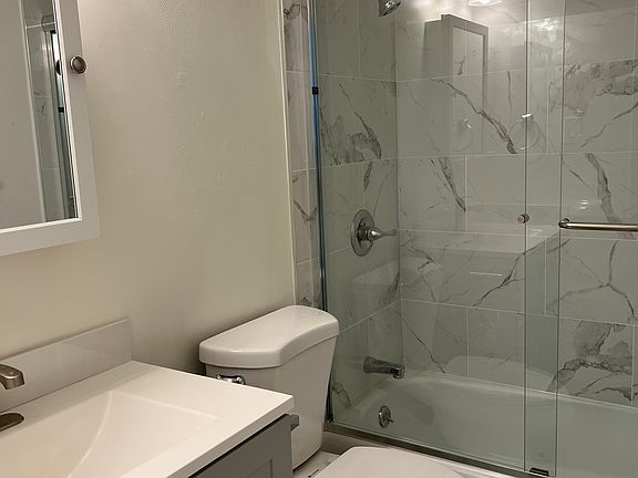 4th image of 701 Mills Ave APT 5