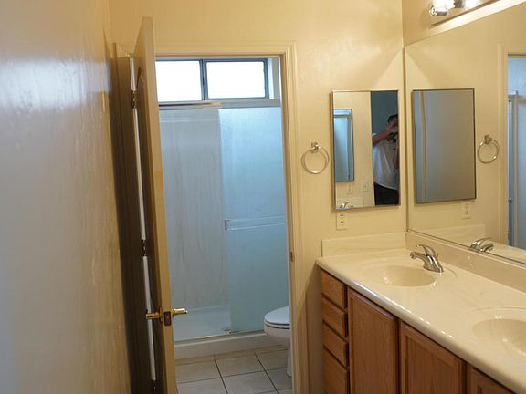 5th image of 2270 W Floral Cliff Way