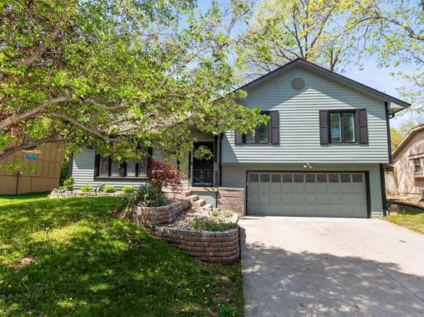 5812 N Indiana Ave, Gladstone, MO 64119