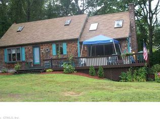 10 Woodbridge Rd, Niantic, CT 06357