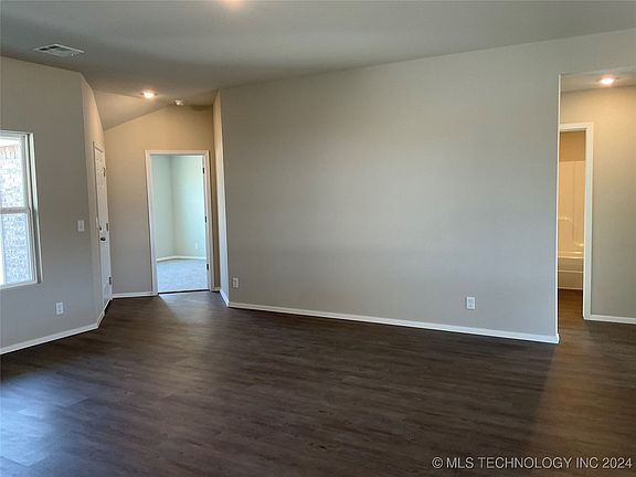 4th image of 29208 E 79th Ter S