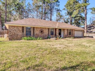 1366 Bridle Path Ln, Hideaway, TX 75771