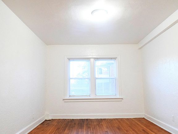 4th image of 3619 Hereford St APT 1N