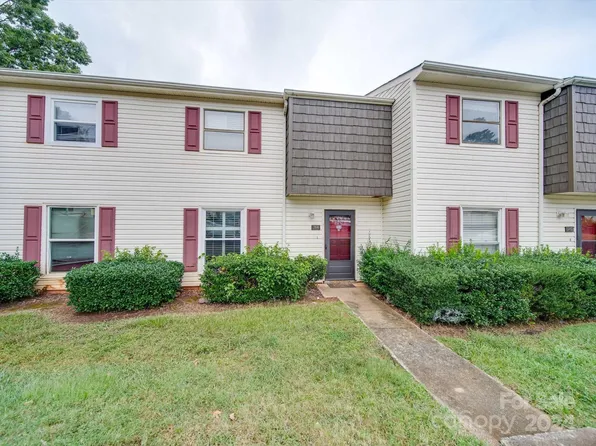 7950 Shady Oak Trl APT 214, Charlotte, NC 28210