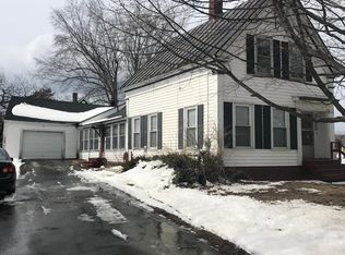 17 Maple St, Fairfield, ME 04937