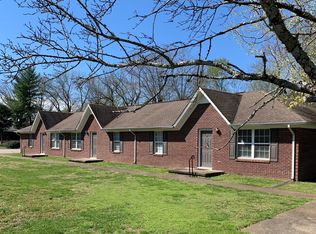 327 Debus St #B, Lawrenceburg, TN 38464