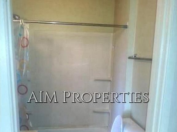 4th image of 1532 Gatewood Ave SW #1532
