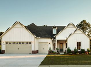 163 Eagle Claw Dr, Calabash, NC 28467