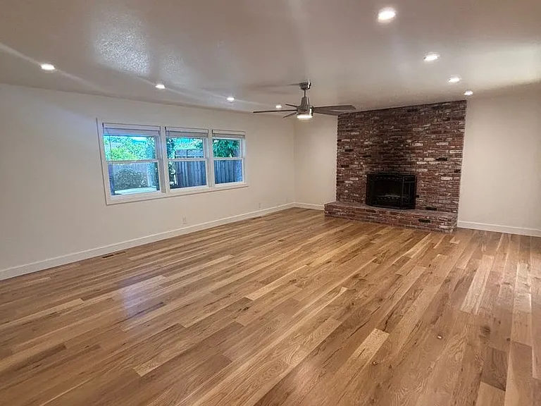 2227 Gainsborough Ave — Photo 6