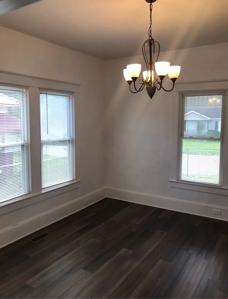 3 bed, 1204 sqft, $1,600 — Photo 2