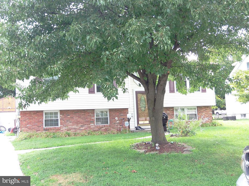 1st image of 408 Broadview Blvd N