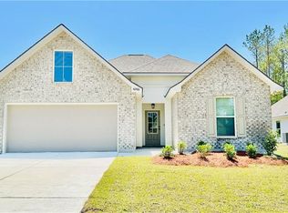 42461 N Falcon Dr, Ponchatoula, LA 70454