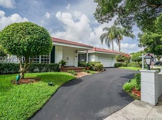 3070 N 35th St, Hollywood, FL 33021